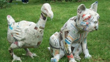 Sculpture intitulée "dodo et dog paper" par Francoise Laffanour, Œuvre d'art originale