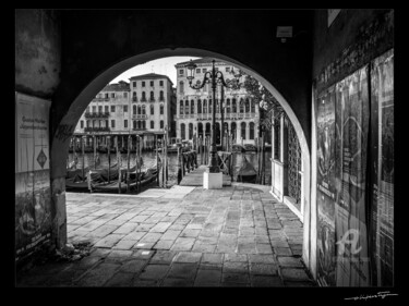 Photographie intitulée "Venise 06" par Robin Pierrestiger, Œuvre d'art originale, Photographie numérique Monté sur Aluminium