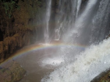 Photographie intitulée "ozoud cascade" par Lahcen Arkha, Œuvre d'art originale