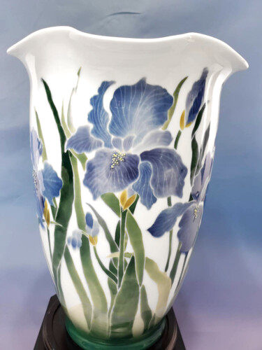 「鳶尾花(大)」というタイトルの彫刻 藍月によって, オリジナルのアートワーク, セラミックス