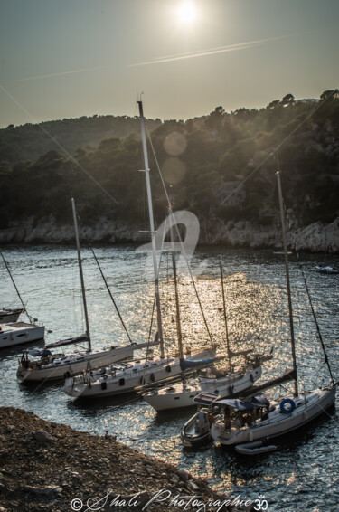 Photographie intitulée "Calanques de Cassis" par Shali Photographie, Œuvre d'art originale