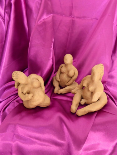 雕塑 标题为“Maternae” 由Laure Barlet, 原创艺术品, 粘土