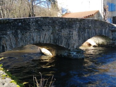 Photography titled "Le vieux pont" by Laure Barlet, Original Artwork, Non Manipulated Photography