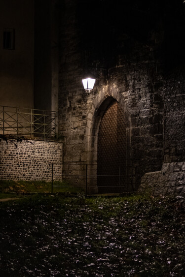 Fotografia zatytułowany „The castle door” autorstwa Laure Vignaux, Oryginalna praca, Fotografia cyfrowa