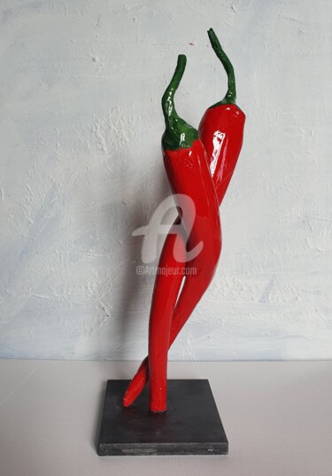 Sculpture titled "Les piments" by Laurence Clerembaux, Original Artwork, Clay