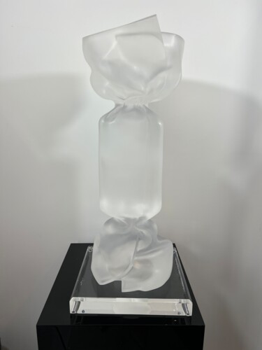 Sculpture titled "Ice Candy Givré" by Laurence Jenk, Original Artwork, Plastic
