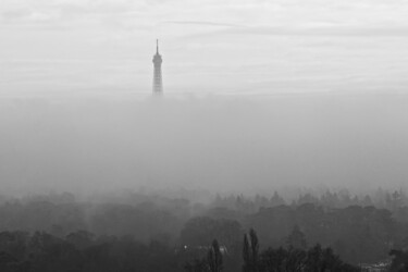 Photographie intitulée "A foggy day" par Laurence Masson, Œuvre d'art originale, Photographie numérique