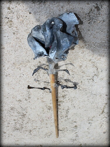 Sculpture titled "ROSE D'ABONDANCE" by Laurent Boron, Original Artwork, Metals