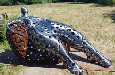 Sculpture titled "Bain Turc ( siège)" by Laurent Maëro, Original Artwork, Metals