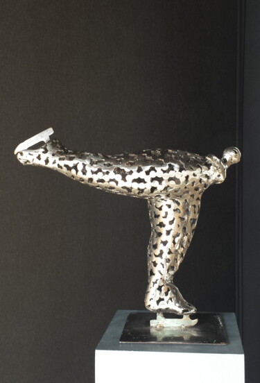 Sculpture titled "Patineur" by Laurent Maëro, Original Artwork, Stainless Steel