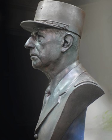 Sculpture titled "Buste De Gaulle, br…" by Laurent Mc, Original Artwork, Bronze