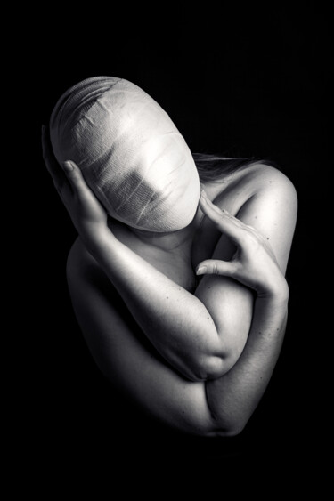 Photographie intitulée "Tête malade" par Laurie Plaquet (La Photografolle), Œuvre d'art originale, Photographie numérique Mo…