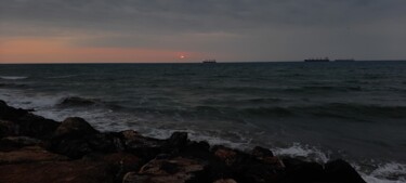 Fotografie getiteld "Sunset on the Shore" door Lavinia, Origineel Kunstwerk, Niet gemanipuleerde fotografie