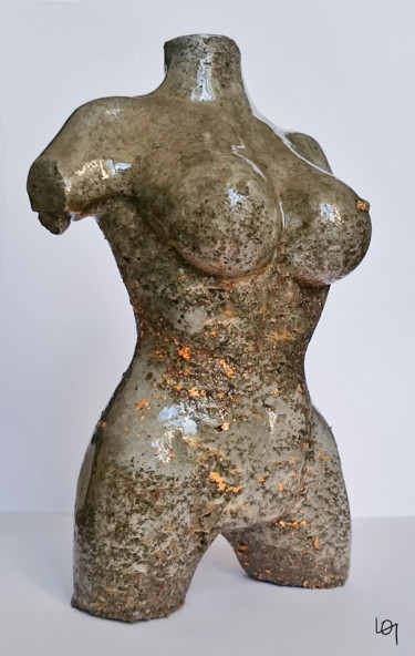 Sculptuur getiteld "concrete bust grey…" door Lawrence, Origineel Kunstwerk, Steen