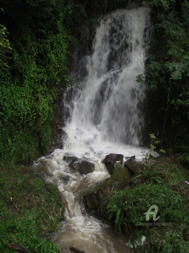 Photography titled "Cascata" by Aurelio Nicolazzo, Original Artwork