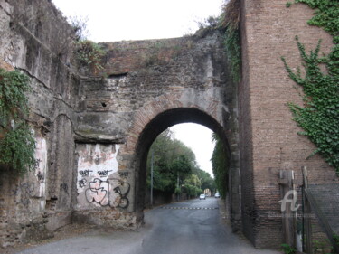 Fotografia intitolato "Arco romano" da Aurelio Nicolazzo, Opera d'arte originale