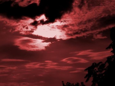Photography titled "Red Sky" by Lchod, Original Artwork
