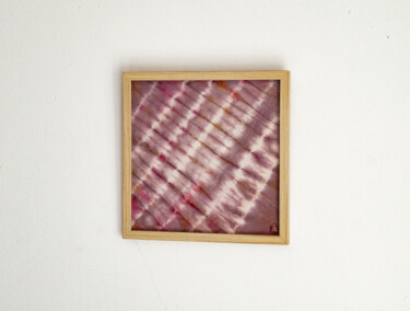 Textile Art titled "Violet rayonnant" by Léa Coutureau, Original Artwork, Embroidery Mounted on Cardboard