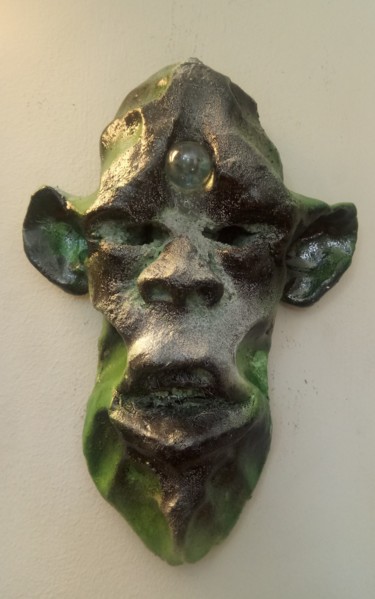 Sculpture titled "verde" by Desire Lefebvre, Original Artwork, Clay