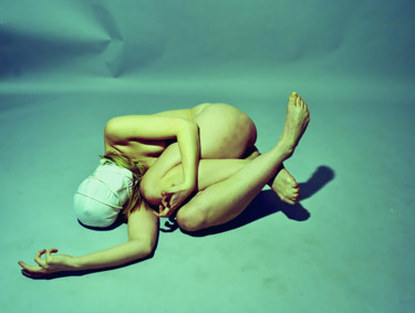 Fotografie mit dem Titel "twetwertert8-*/* /…" von Leni Smoragdova, Original-Kunstwerk, Analog Fotografie