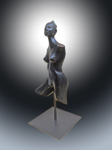 Skulptur mit dem Titel "FUTURA" von Léone Digraci, Original-Kunstwerk, Keramik