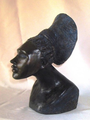 Скульптура под названием "NOBOSUDRU" - Léone Digraci, Подлинное произведение искусства, Терракота