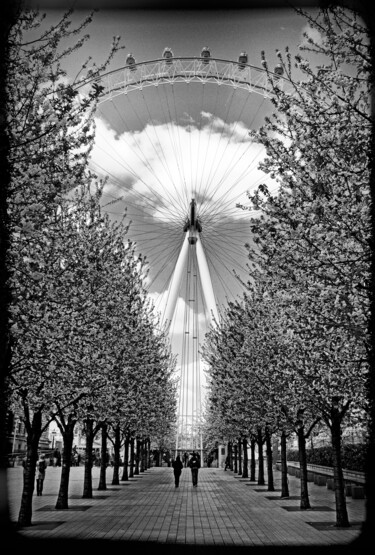 Fotografia intitulada "London eye" por Leopold Brix, Obras de arte originais, Fotografia digital