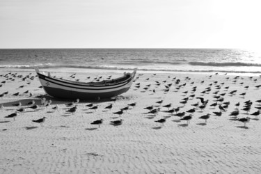 Photography titled "On a beach" by Andrei Leonenko, Original Artwork, Digital Photography