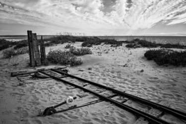 Photography titled "End of the way" by Andrei Leonenko, Original Artwork, Digital Photography