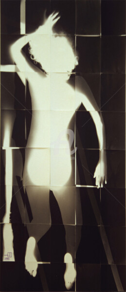 Fotografie mit dem Titel "Simple processes" von Lidia Lorenzi, Original-Kunstwerk, Analog Fotografie