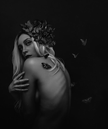 Фотография под названием "The Butterfly Effect" - Lídia Vives, Подлинное произведение искусства, Цифровая фотография