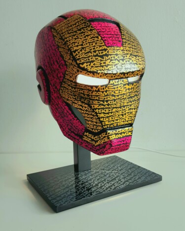 Sculpture intitulée "iron man STREET ART…" par Lightboarder, Œuvre d'art originale, Résine