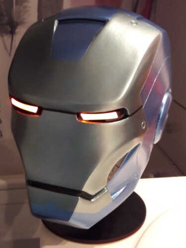 Sculpture intitulée "iron man MK6 STEALT…" par Lightboarder, Œuvre d'art originale, Résine