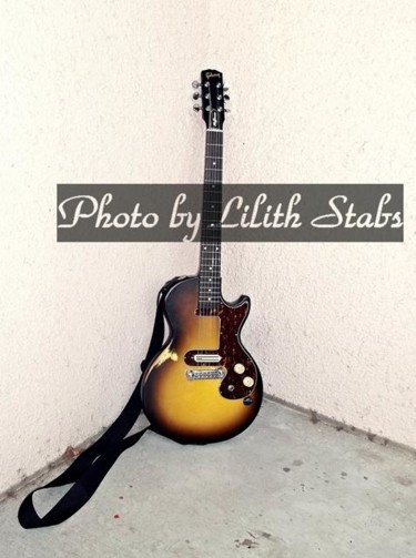 Photography titled "Gibson" by Lilith Stabs, Original Artwork