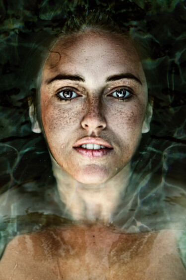 Photographie intitulée "Mermaid" par L'Individu, Œuvre d'art originale, Photographie numérique
