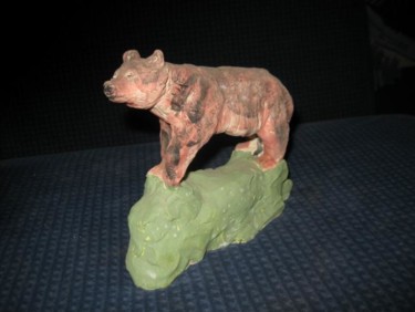 Скульптура под названием "медведь" - Lion82, Подлинное произведение искусства, Керамика