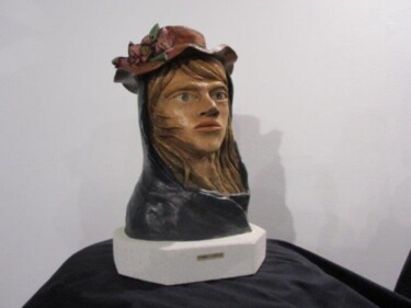 Escultura intitulada "femme chapeau" por Lionel Periault, Obras de arte originais, Terracota