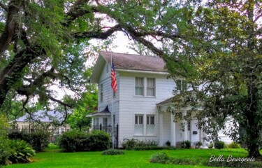 Photography titled "Historical Hammond" by Lisa Bourgeois, Original Artwork, Non Manipulated Photography