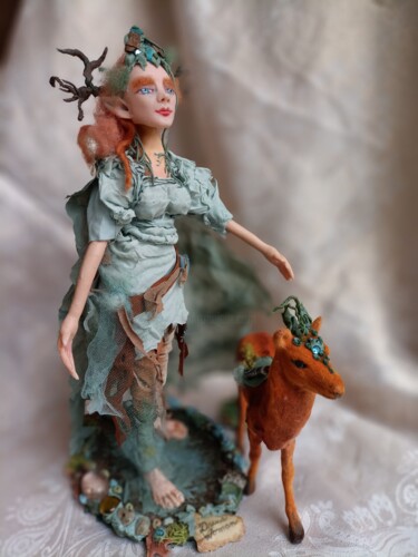 Sculpture titled "Etain, donna druida" by Livia Canzi, Original Artwork, Polymer clay