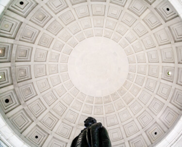 Fotografia intitolato "A Statue and a Dome" da Lm Walker, Opera d'arte originale, Fotografia digitale