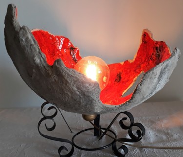 Design intitulée "Lampe en béton" par Lo-Z, Œuvre d'art originale