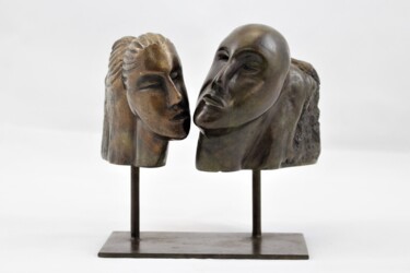 Sculpture intitulée "Tête à tête (bronze…" par Lode, Œuvre d'art originale, Bronze Monté sur Métal
