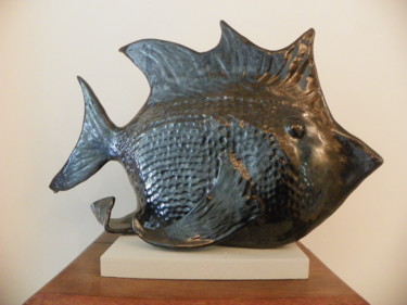 Sculpture titled "Poisson IREEL" by Lgh, Original Artwork, Terra cotta