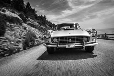 Fotografie getiteld "1962 FERRARI 250 GT" door Loïc Kernen, Origineel Kunstwerk, Digitale fotografie