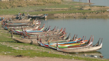 Fotografia intitolato "Barques-Birmanie" da Lonicera, Opera d'arte originale