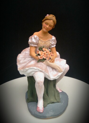 Скульптура под названием "Ballet dancer" - Arley Lopes, Подлинное произведение искусства, Керамика