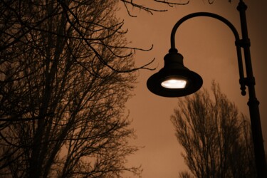 Fotografie getiteld "lampione" door Lorenzo Corti, Origineel Kunstwerk, Digitale fotografie