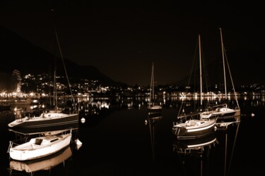 摄影 标题为“barche di notte” 由Lorenzo Corti, 原创艺术品, 数码摄影