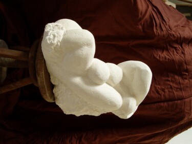 Sculpture titled "Alongé" by Lorette Perret, Original Artwork, Stone
