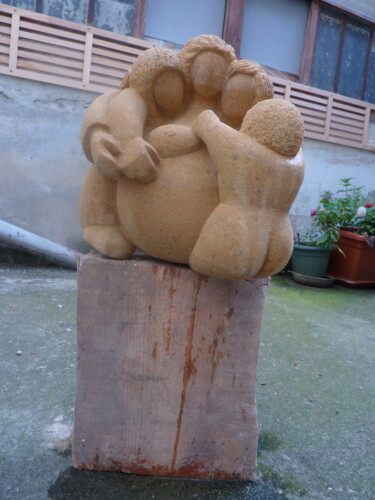 Sculpture titled "Famille" by Lorette Perret, Original Artwork, Stone
